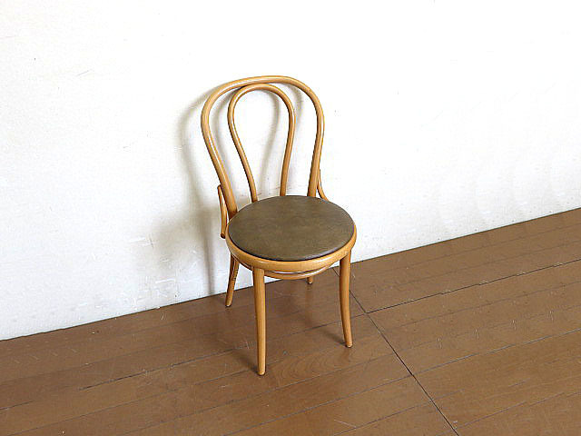 展示品/現行モデル CRES/クレス ブナ材ベントウッドチェア「オルキス