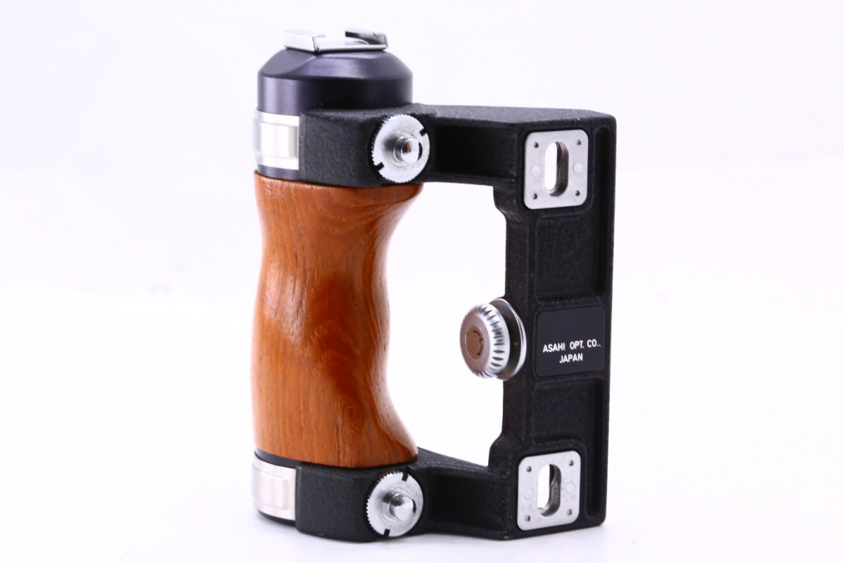 美品】ペンタックス PENTAX 6x7 67 木製グリップ #9874 ペンタックス