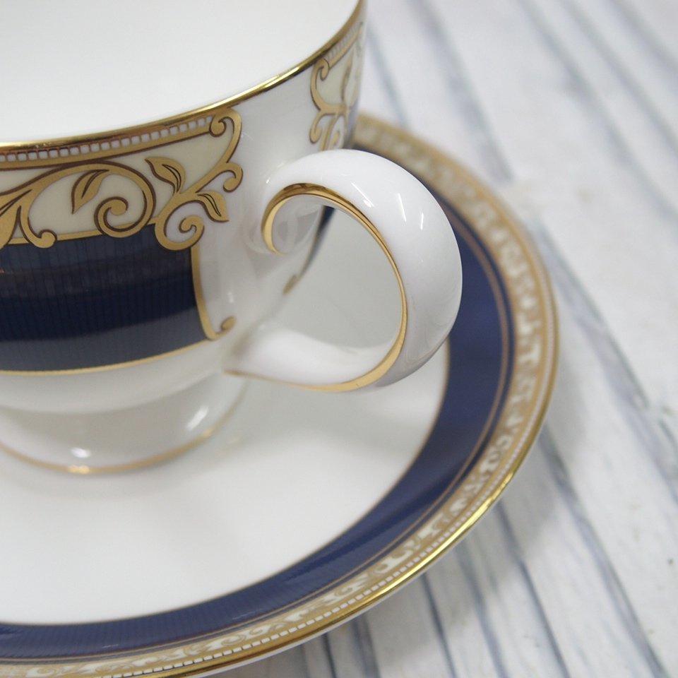 m002 B3【1 WEDGWOOD ROCOCO ウェッジウッド ロココ トリオ カップ