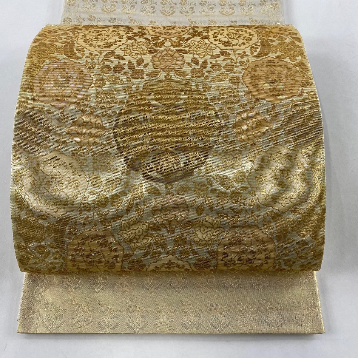 袋帯 美品 名品 草花 箔 螺鈿箔 金色 お太鼓柄 正絹 【中古】 【公式通販】