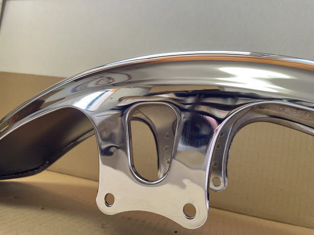 SR400 純正フロントフェンダー 美品 錆凹み無し
