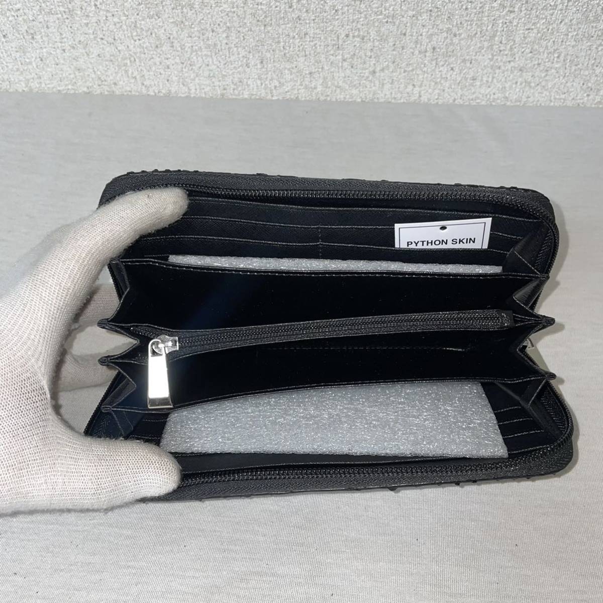 未使用】grazioso issimo ラウンドファスナー長財布 エキゾチック
