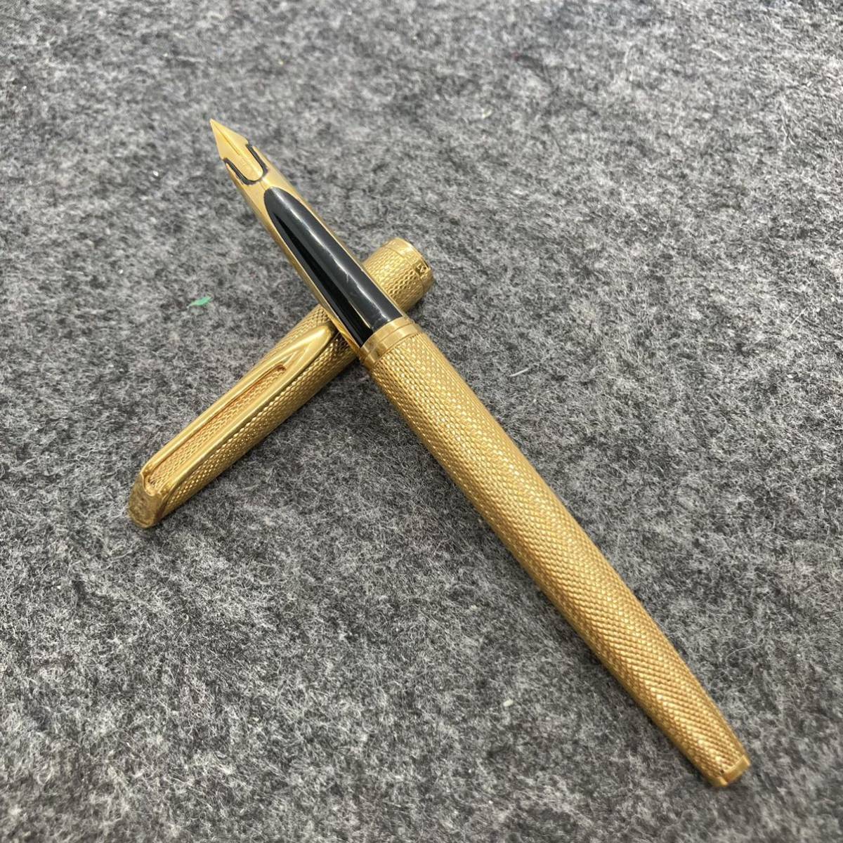 PE2684□WATERMAN ウォーターマン 万年筆 C/F PLAQUE OR G ペン先 18K