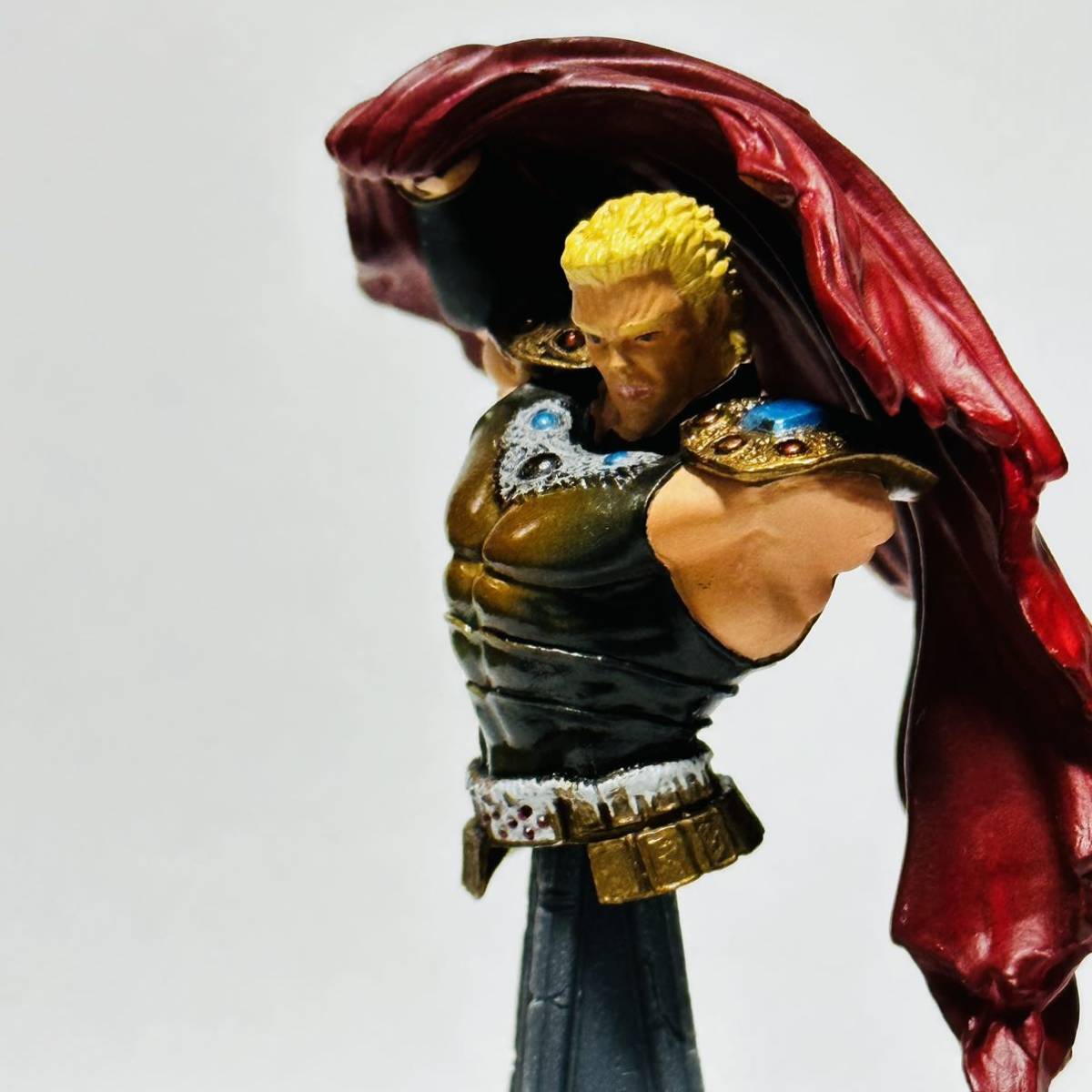 海洋堂 北斗の拳 究極胸像フィギュアシリーズ 第1弾【北斗神拳編 