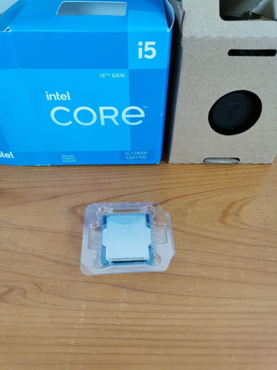 【中古品】Intel Core i5 12400F 　