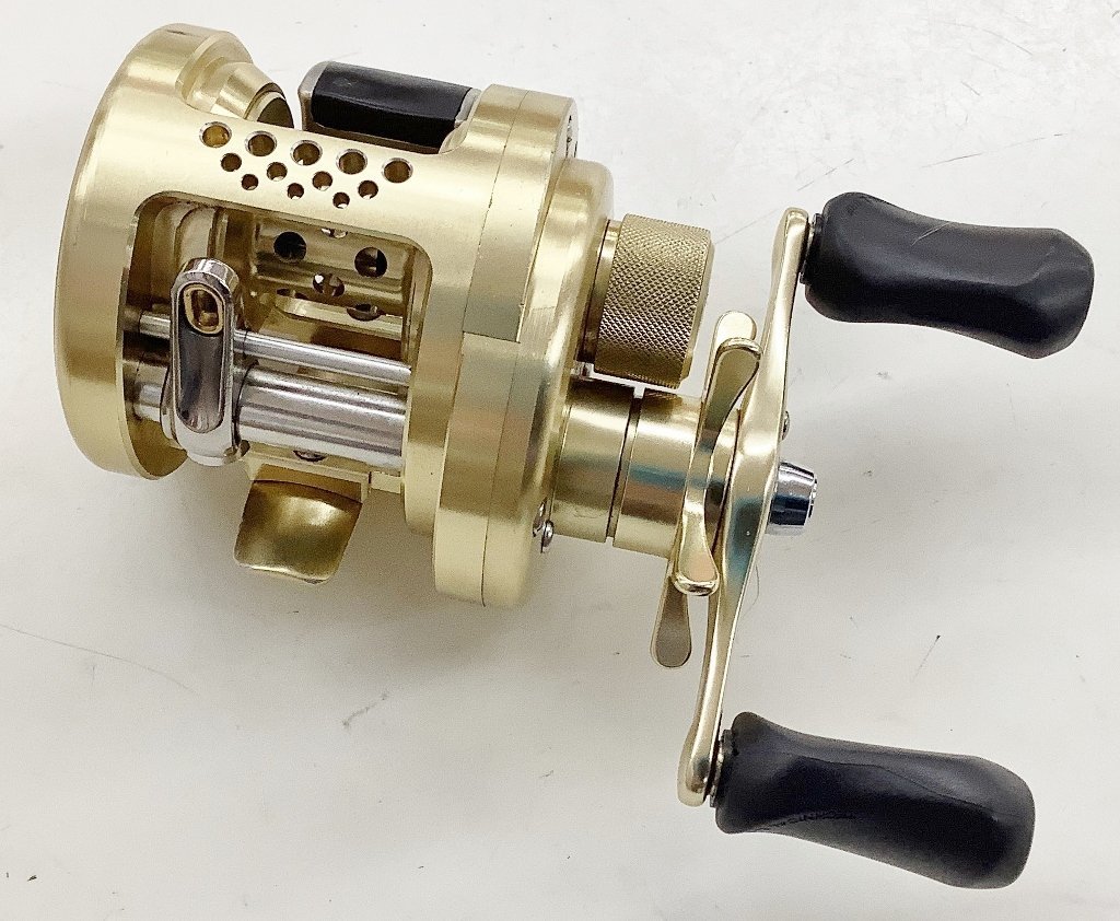 フィッシング シマノ SHIMANO 00 カルカッタ コンクエスト 101 左ハンドル