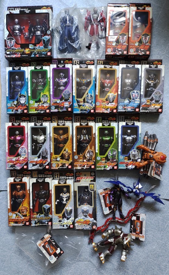 仮面ライダー龍騎 バンダイ 仮面ライダー ソフビ ライダーヒーロー 
