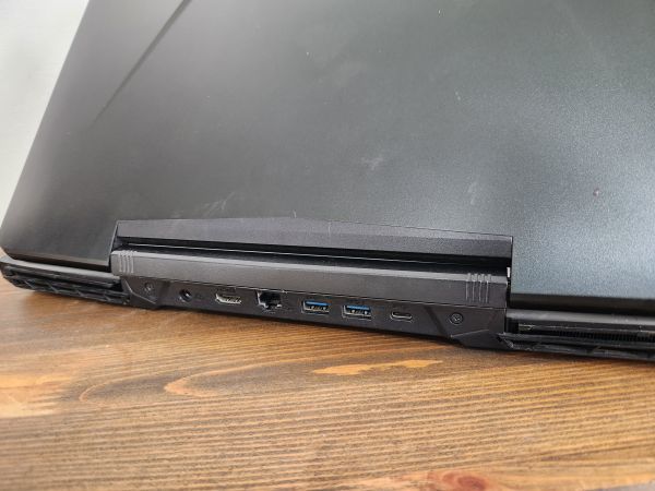 FHD・NIVIDAGe Force GTX1050 搭載のハイエンドゲーミングPC/Shinelon 