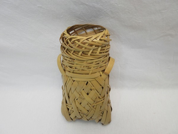 白竹 蝉籠 茶道具 花入 蝉籠花入 蝉 虎竹 | 華道具 -