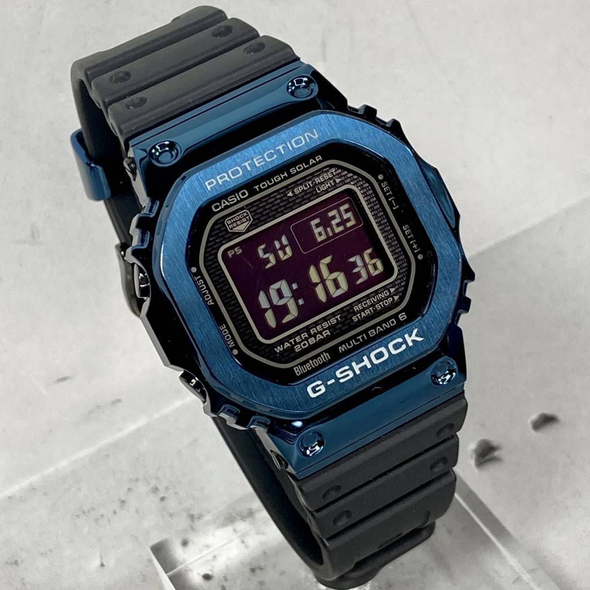 極美品G-SHOCK GMW-B5000G-2JF タフソーラー 電波受信 電波ソーラー 
