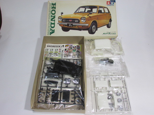 タミヤ　ホンダNⅢ　スバルRⅡ　2点セット タミヤ 1/18 スバルR2SS ＆ ホンダNⅢ360 2台セット 未組立品（2