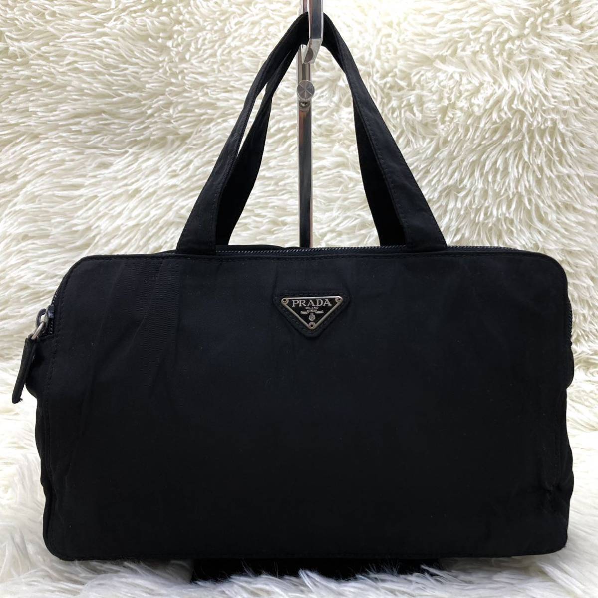 定番 PRADA プラダ ハンドバッグ ナイロン 三角プレート 三角ロゴ 逆