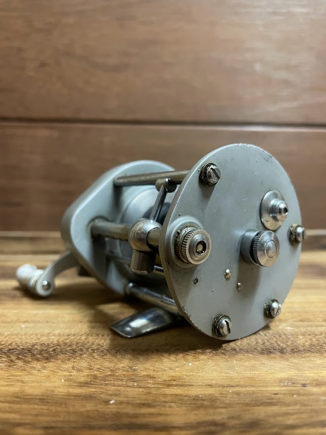 SUPREME Pflueger Supreme ダイレクトリール Reel PFLUEGER USA