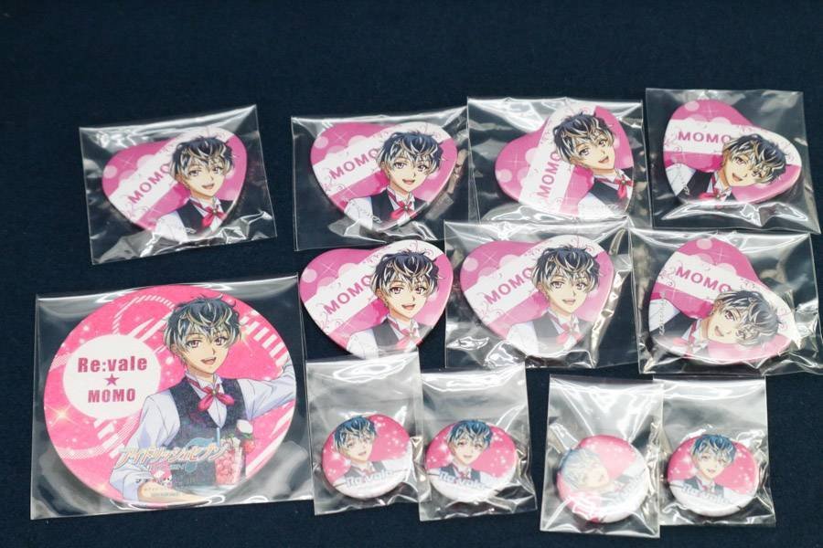 ☆美品 アイナナ マチ☆アソビCAFE 百 缶バッジ/コースターセット