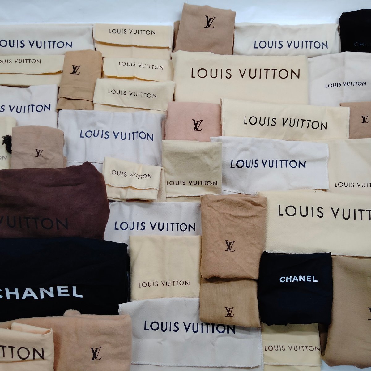 ルイヴィトン Louis Vuittonブランド保存袋セットシャネル 3541204