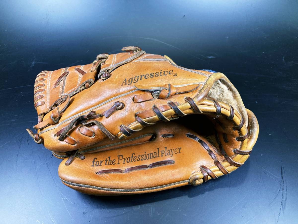 Slugger Aggressive プロフェッショナルプレイヤー用グローブ 【公式通販】