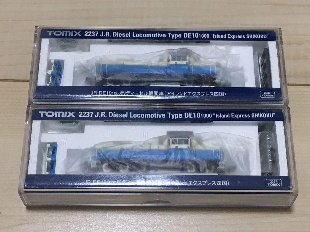 未使用。TOMIX トミックス 2237 DE10 1000 アイランドエクスプレス四国色 重連　2両セット