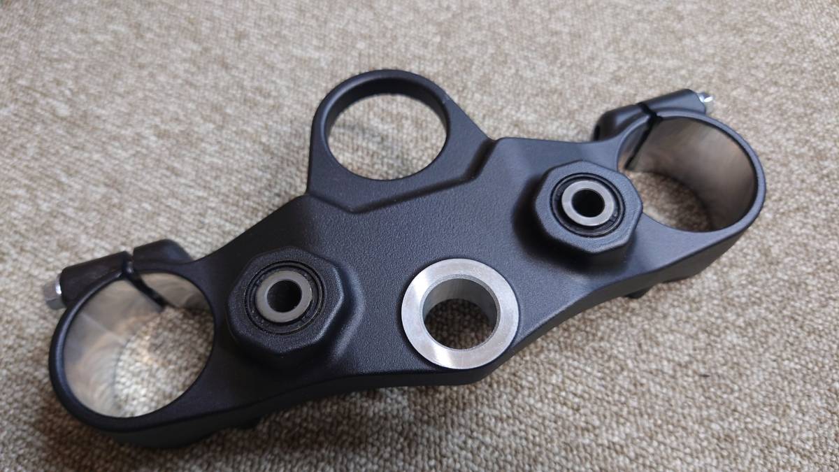 新作登場，本物保証 テネレ700　TENERE700　純正トップブリッジ　新車外し品