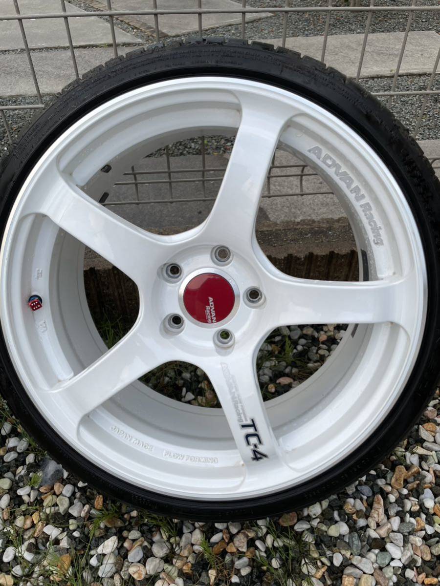 ヨコハマADVANホイールTC-4 タイヤセット 18インチ8j+45 PCD114