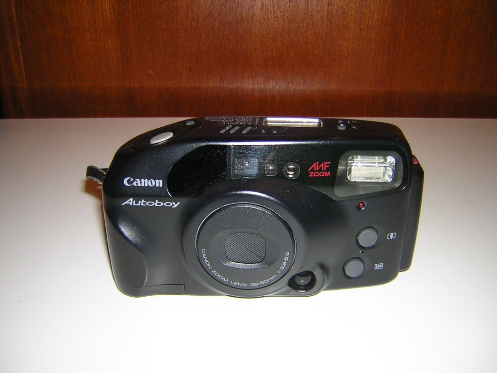 外観綺麗！Canon キャノン　Autoboy　オートボーイ　コンパクト フィルム カメラ　中古現状品