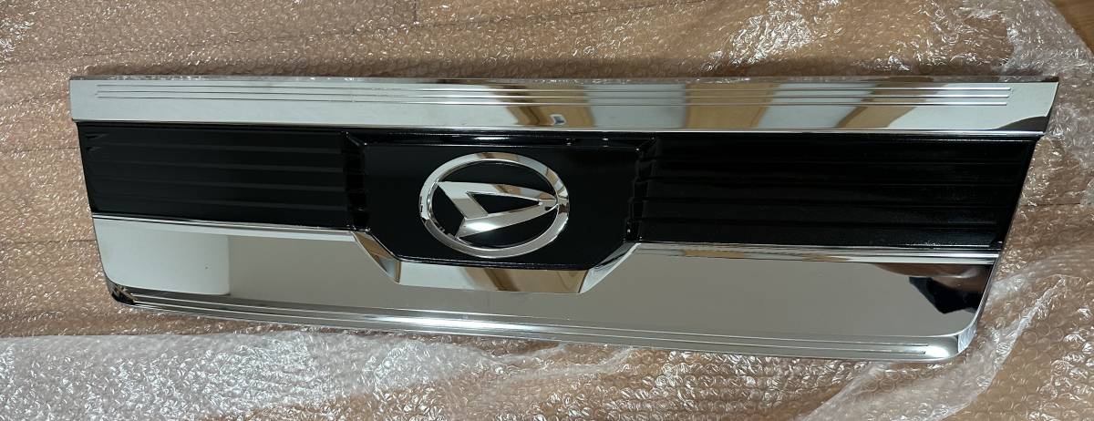 ダイハツ ハイゼットトラック グリル 