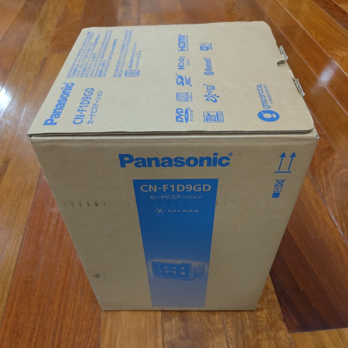 パナソニック CN-F1D9GD カーナビ ストラーダ 9インチ 無料地図更 DC12V