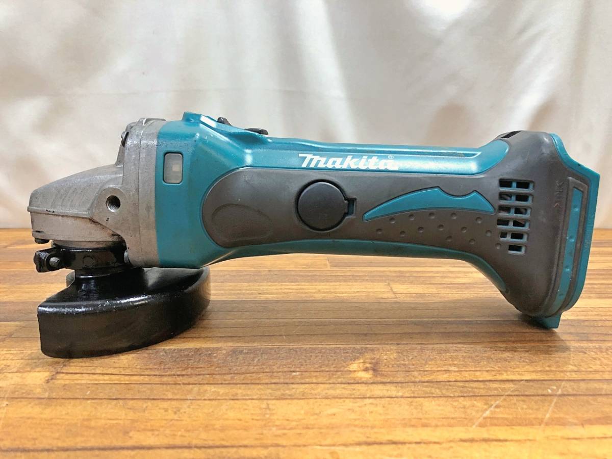 makita 100mm 充電式ディスクグラインダ GA400D 14.4V 動作確認 makita 100mm 充電式ディスクグラインダ GA400D 14.4V 動作確認