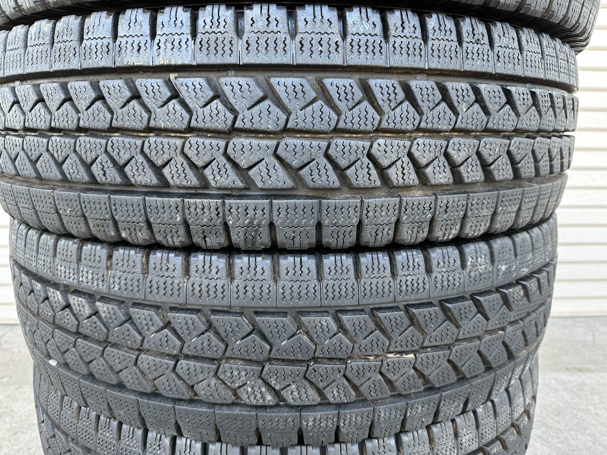 送料無料　BRIDGESTONE BLIZZAK W979 205/80R17.5 120/118L LT スタッドレス　18年6本セット BLIZZAK W979 120&frasl;118L 4本 205&frasl;50R17 Afford