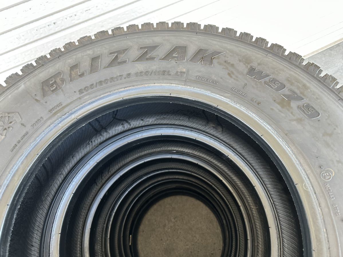 送料無料　BRIDGESTONE BLIZZAK W979 205/80R17.5 120/118L LT スタッドレス　18年6本セット BLIZZAK W979 120&frasl;118L 4本 205&frasl;50R17 Afford