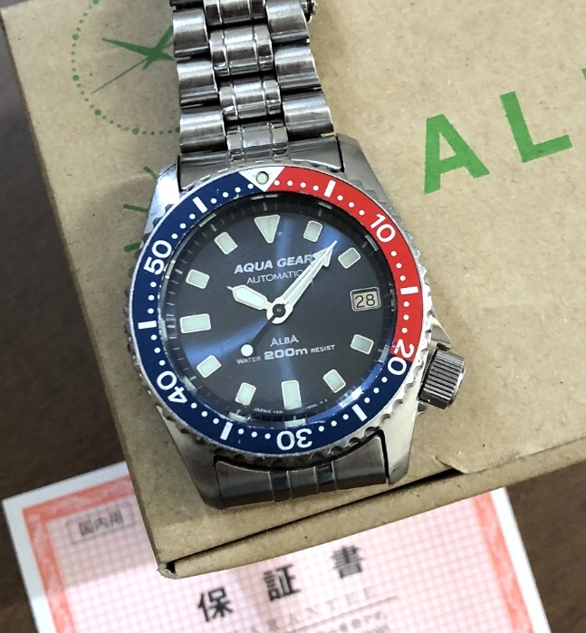 9*3様 ALBA AQUA GEAR 自動巻き 腕時計 ダイバーズ　　Y SEIKO AQUA GEAR 自動巻 ダイバー 200m ウォッチ ALBA 稼動
