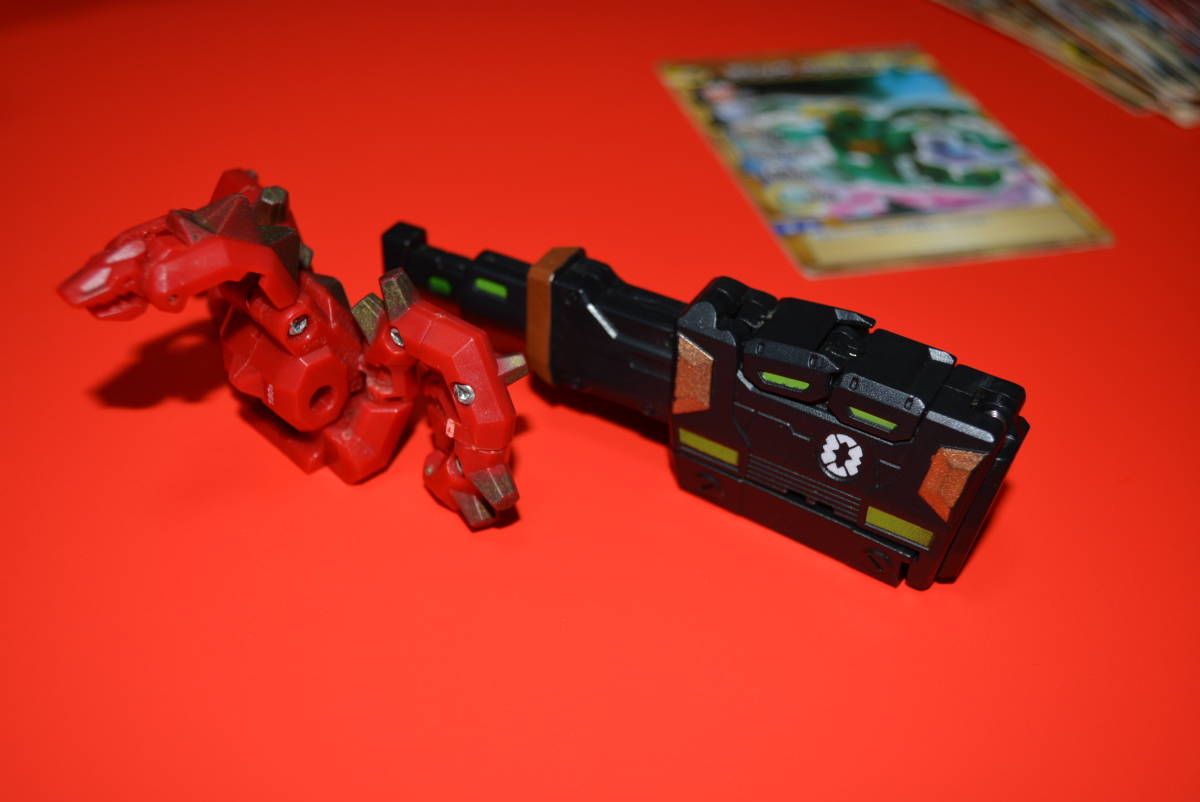 爆丸　まとめ売り 61個 レア コロッサスドラゴン 爆丸 まとめ売り 61個 レア コロッサスドラゴン