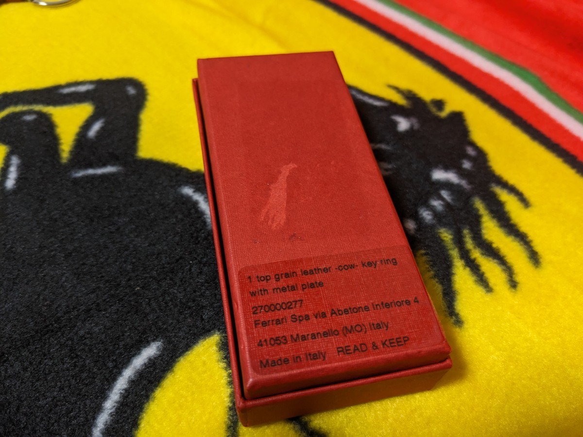☆未使用!! フェラーリ 純正 レザー キーホルダー キーリング レッド 