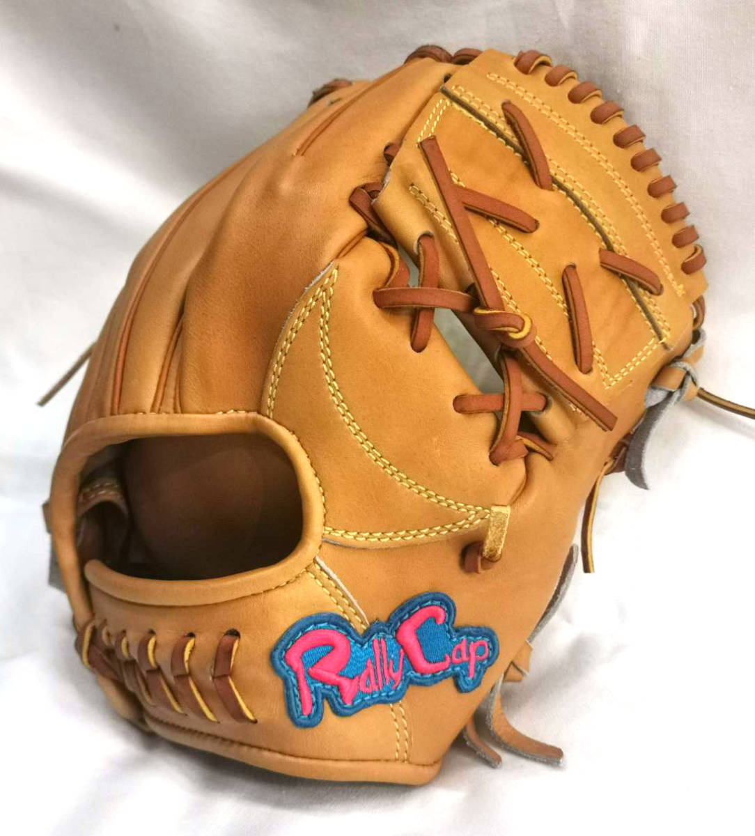 型付け済み 軽量492g□Rally Cap（ラリーキャップ）硬式用グローブ 内