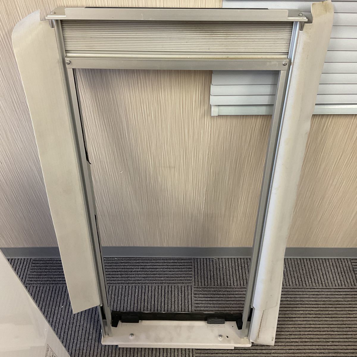 KOZUMI コイズミ 窓用エアコン 窓枠付 KAW-1602 2020年製 【公式通販】