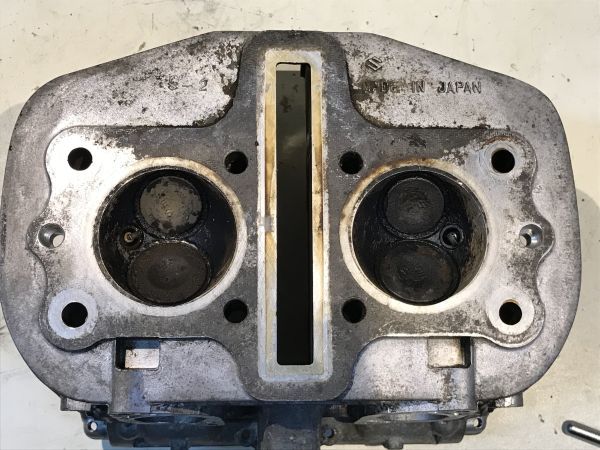 GS400 せつない シリンダーヘッド