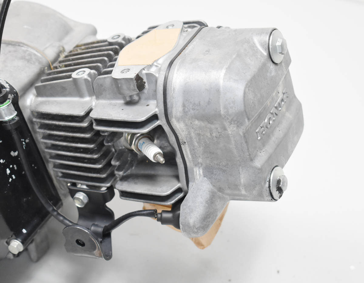 ホンダ プレスカブ FI用 AA01 ジャンクエンジン 中古 管理番号23099