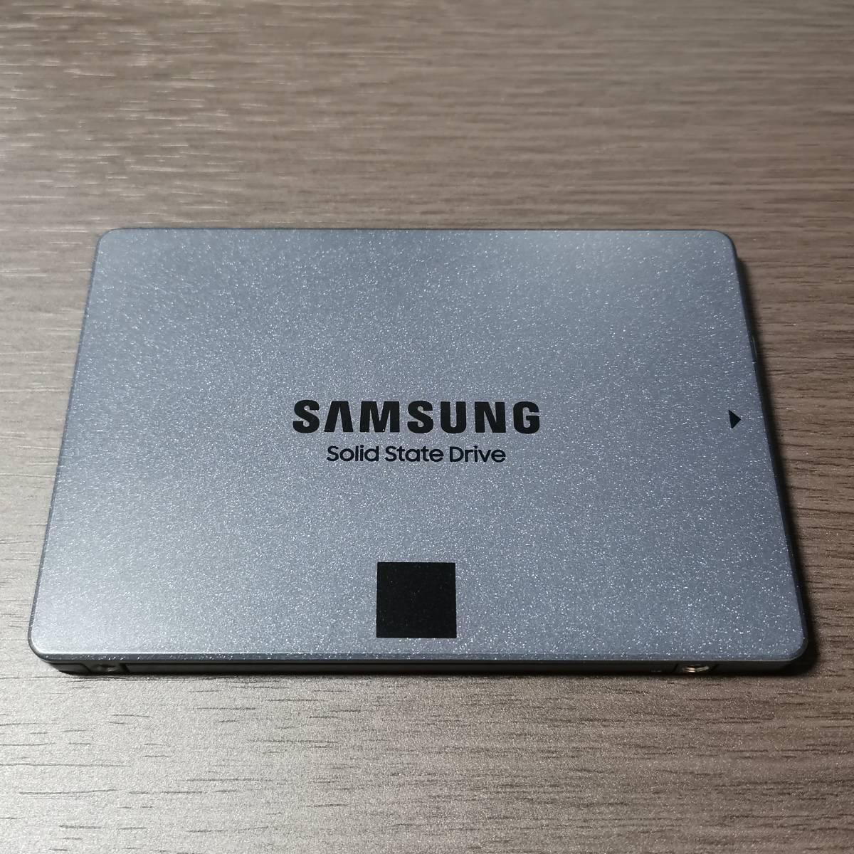 中古 SAMSUNG SSD 860 QVO 1TB MZ-76Q1T0B/IT サムスン 【公式通販】
