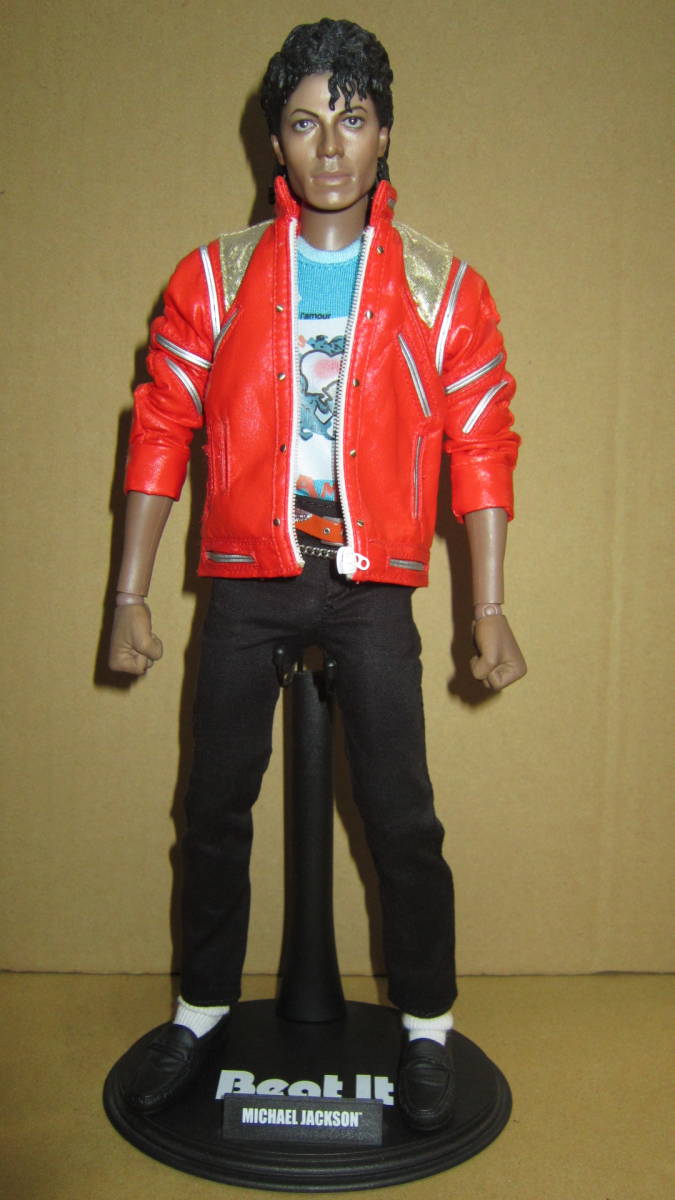 HOT TOYS 1 6 マイケル ジャクソン（今夜はビート
