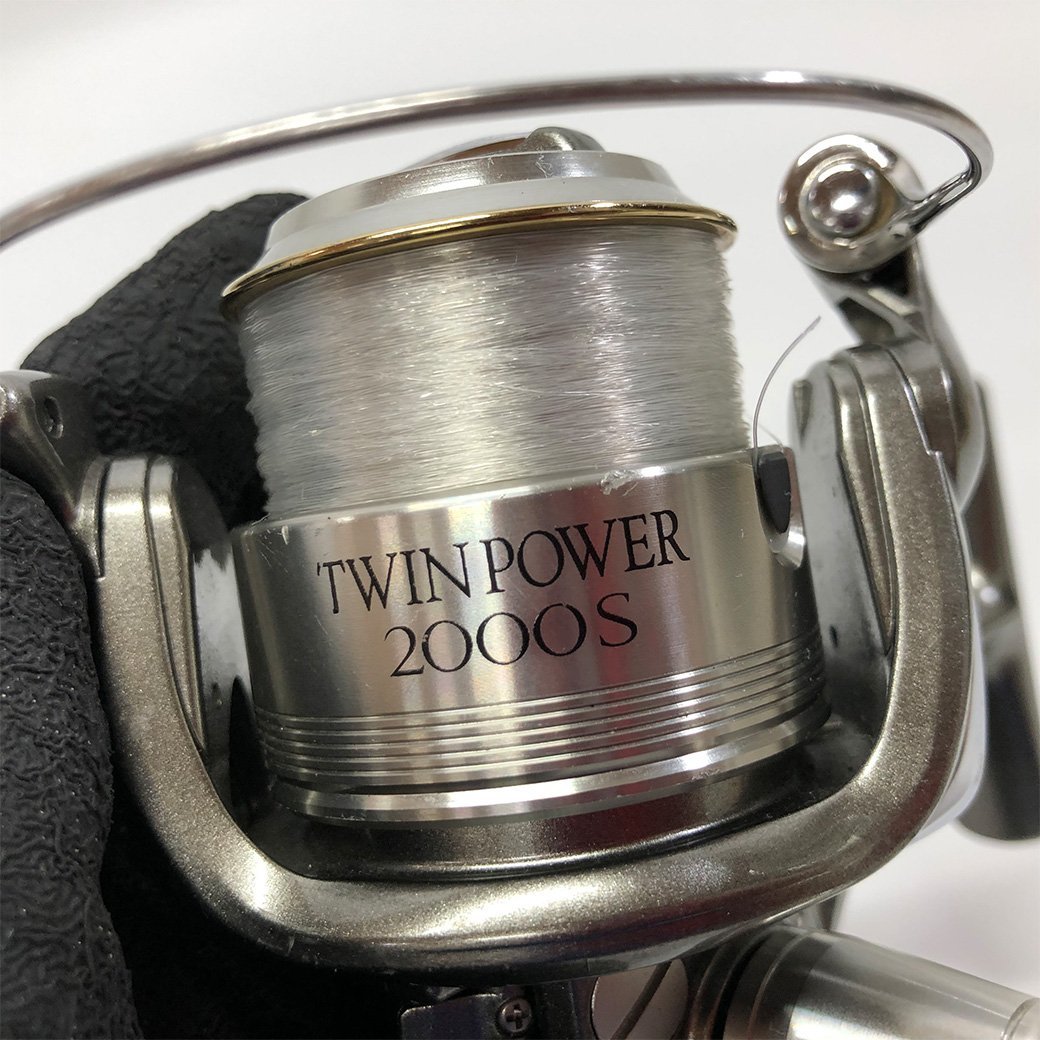 Q シマノ 05 ツインパワー 2000S スピニングリール|SHIMANO TWINPOWER