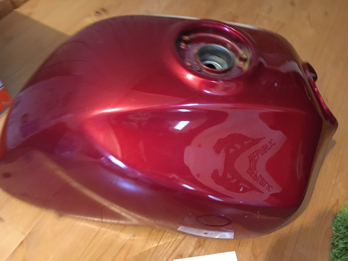 ZRX1200DAEG ダエグ カワサキ純正品 ガソリンタンク タンク 塗装用に