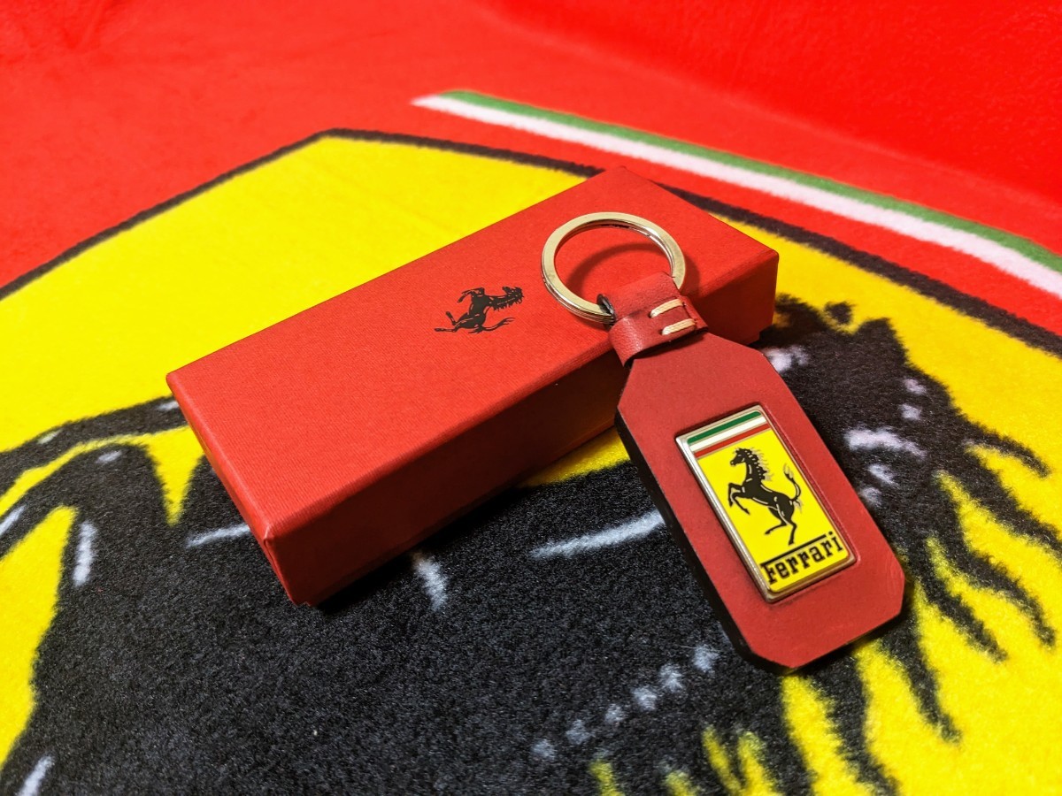 ★未使用!!ラスト1点!! フェラーリ 純正 レザー キーホルダー キーリング レッド Ferrari F355 360 F430 458 488 F8 F12 812 599 ★