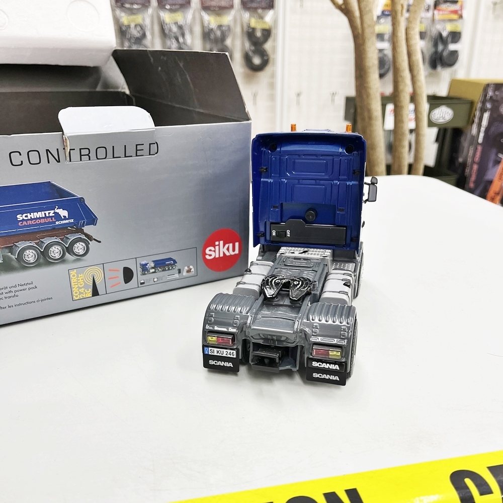 siku radio controled ラジコン スカニア トラックダンプ ジク 1/32 スカニア ダンプトラック 電動RC Siku コントロール32