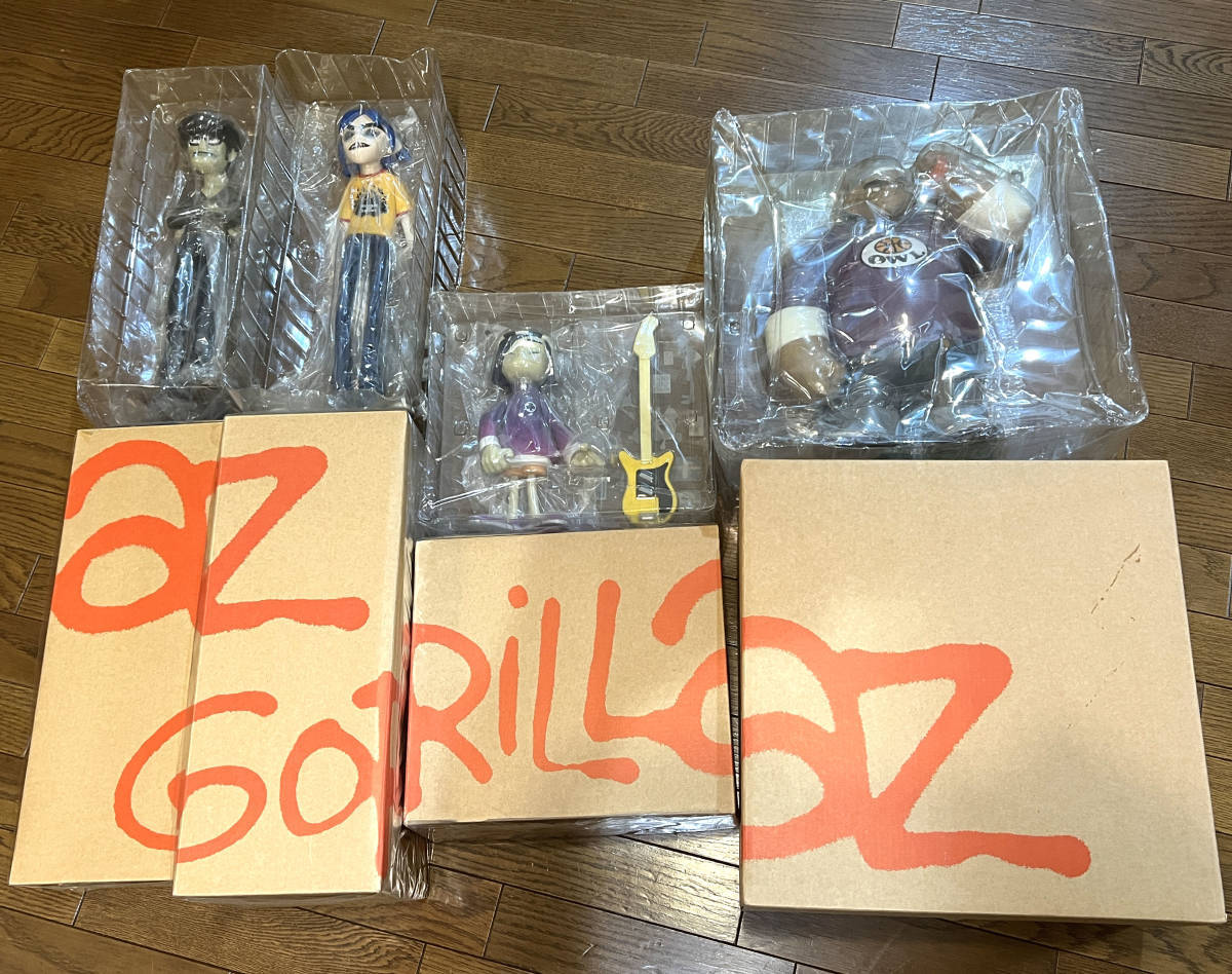数量限定，大得価】 Gorillaz Red Edition ゴリラズ 4体セット