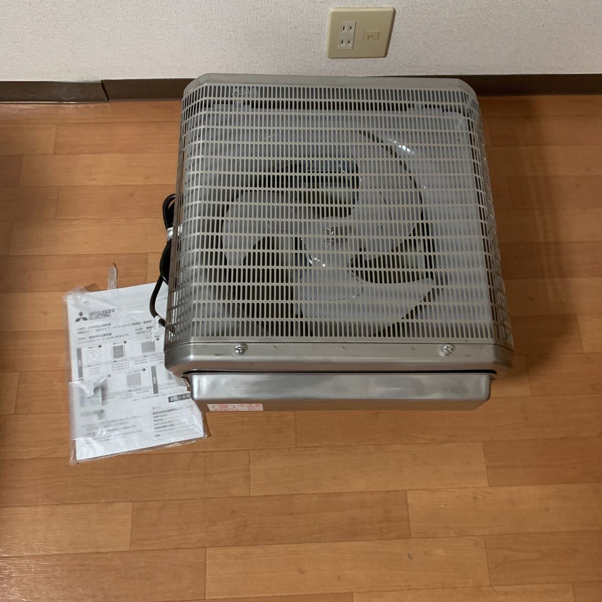 新品未使用 三菱 業務用有圧換気扇 厨房用 メッシュタイプ 羽根径35cm  