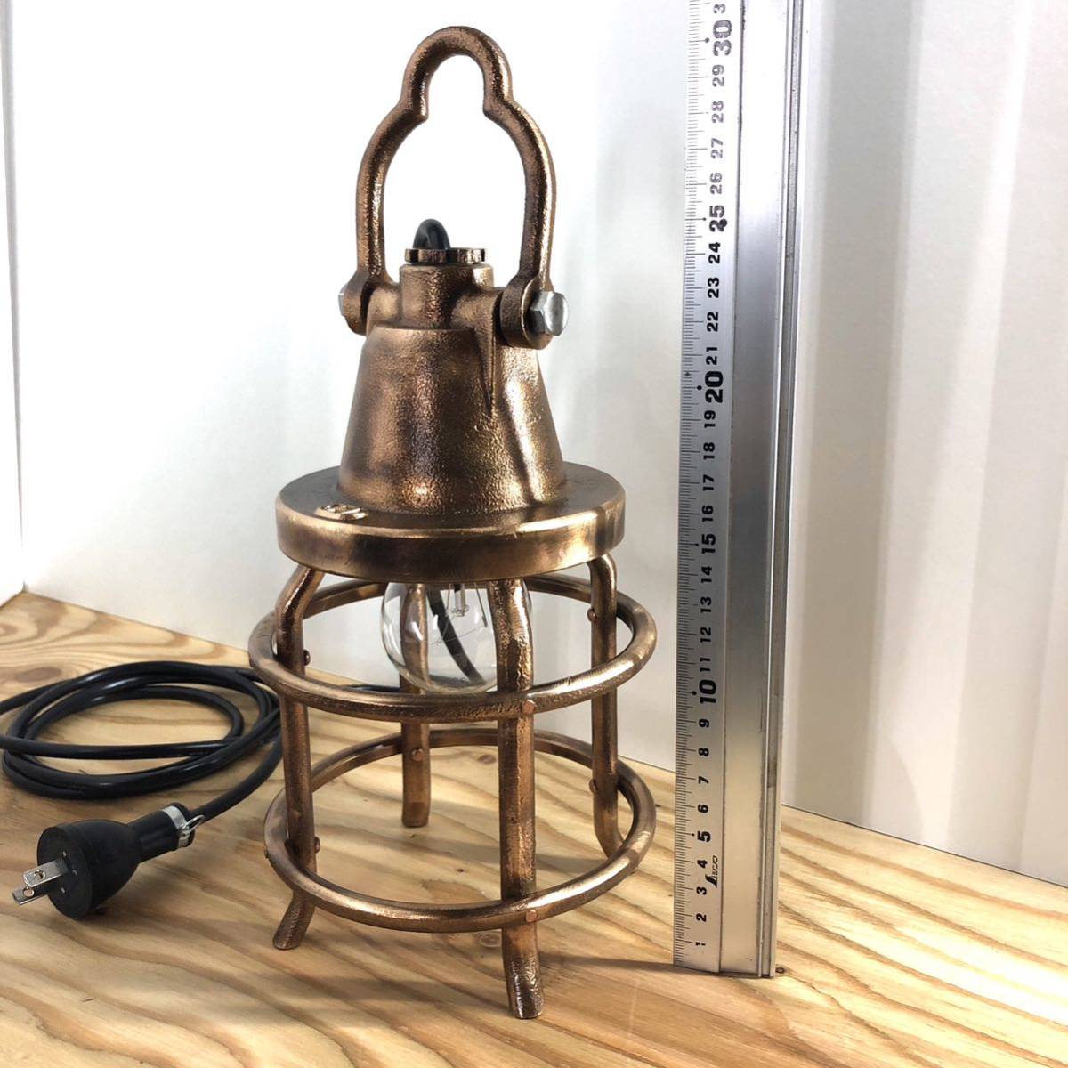 船舶照明 マリンライト ビンテージ ランプ E26真鍮製 動作OK 昭和レトロ アンティーク 送料1500円 マリンランプ マリン CL NEWデッキライトゴールド 1灯 人感センサ-付