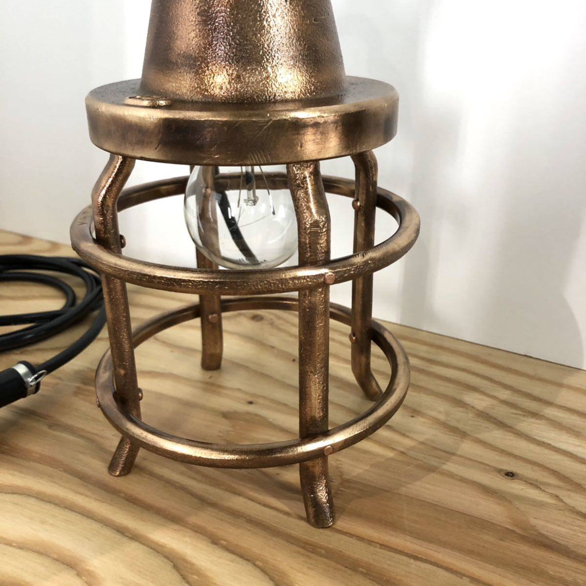 船舶照明 マリンライト ビンテージ ランプ E26真鍮製 動作OK 昭和レトロ アンティーク 送料1500円 マリンランプ マリン CL NEWデッキライトゴールド 1灯 人感センサ-付