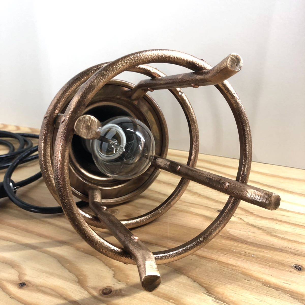 船舶照明 マリンライト ビンテージ ランプ E26真鍮製 動作OK 昭和レトロ アンティーク 送料1500円 マリンランプ マリン CL NEWデッキライトゴールド 1灯 人感センサ-付