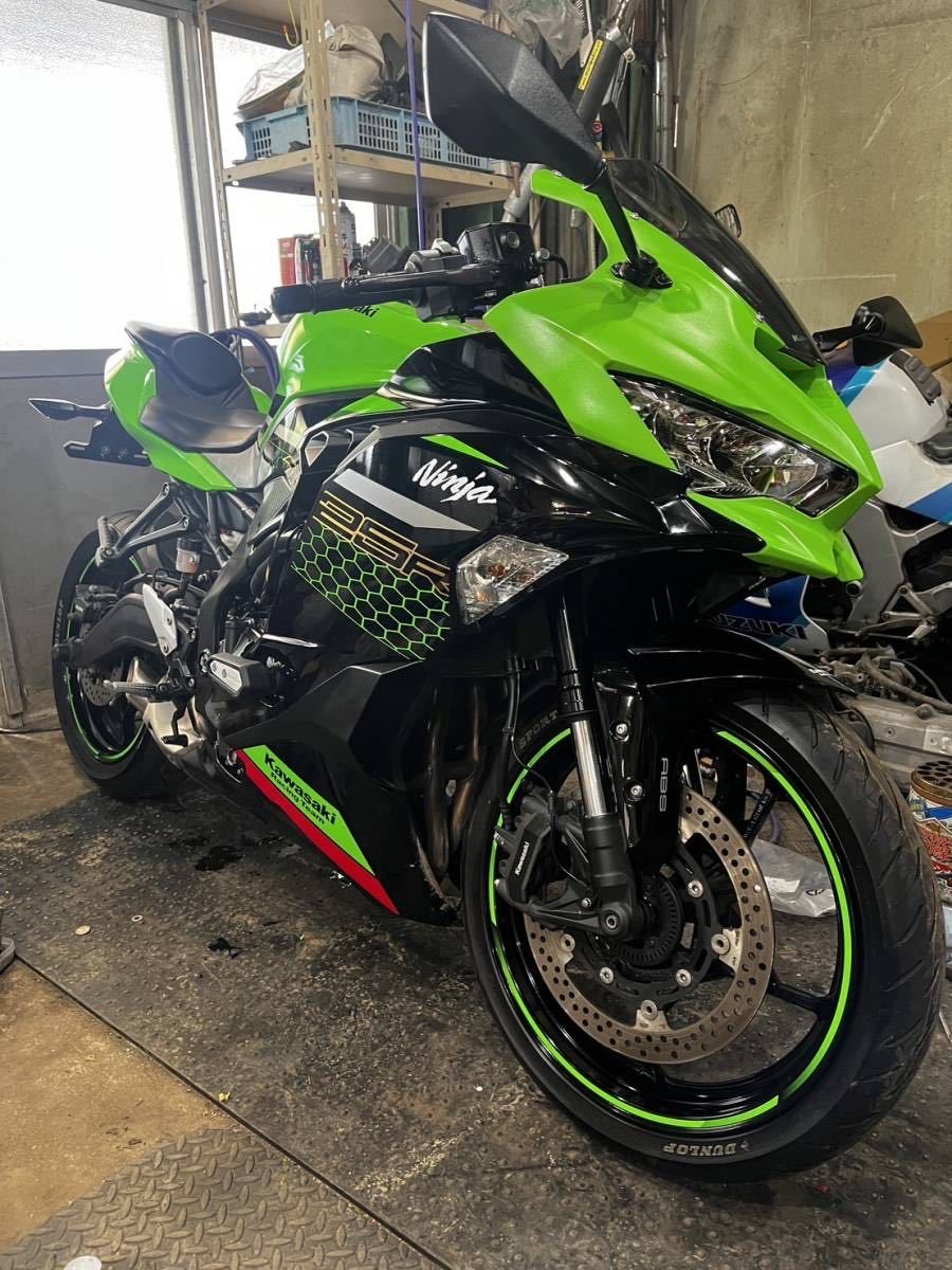 カワサキ ZX-25R ,文をちゃんと読んでからご入札をお願いします 【公式