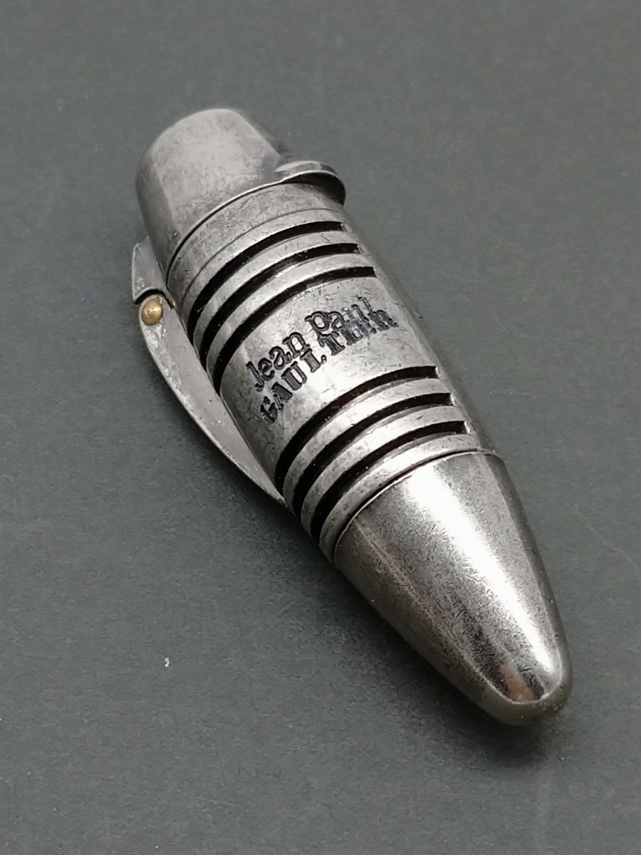 Jean Paul GAULTIER ジャンポールゴルチエ ガスライター ジャン・ポール・ゴルチェ 弾丸型ライター 全長約7cm 火花のみ確認済み 美品