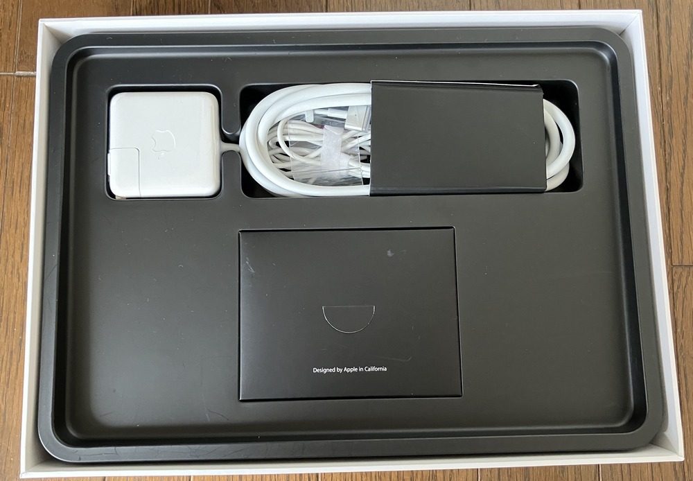 【ジャンク品】MacBook Air シルバー　A1466 2017年購入品 Macbook Air 13インチ 2017 128GB A1466 ジャンク品 シルバー | 中古
